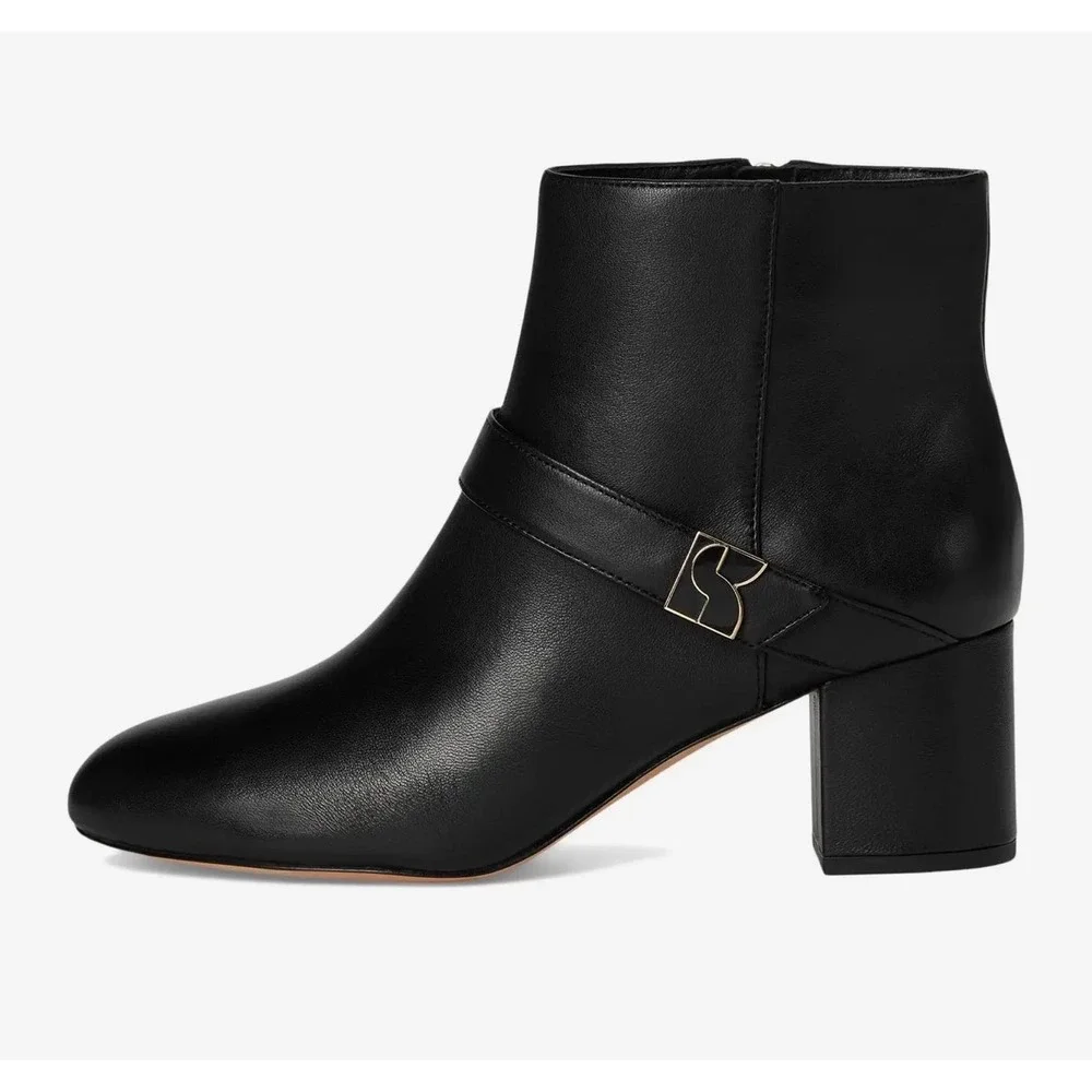 Kate‎ Spade Dakota Leather Zip-Up Booties Block Heel Logo Strap Black 8.5 New